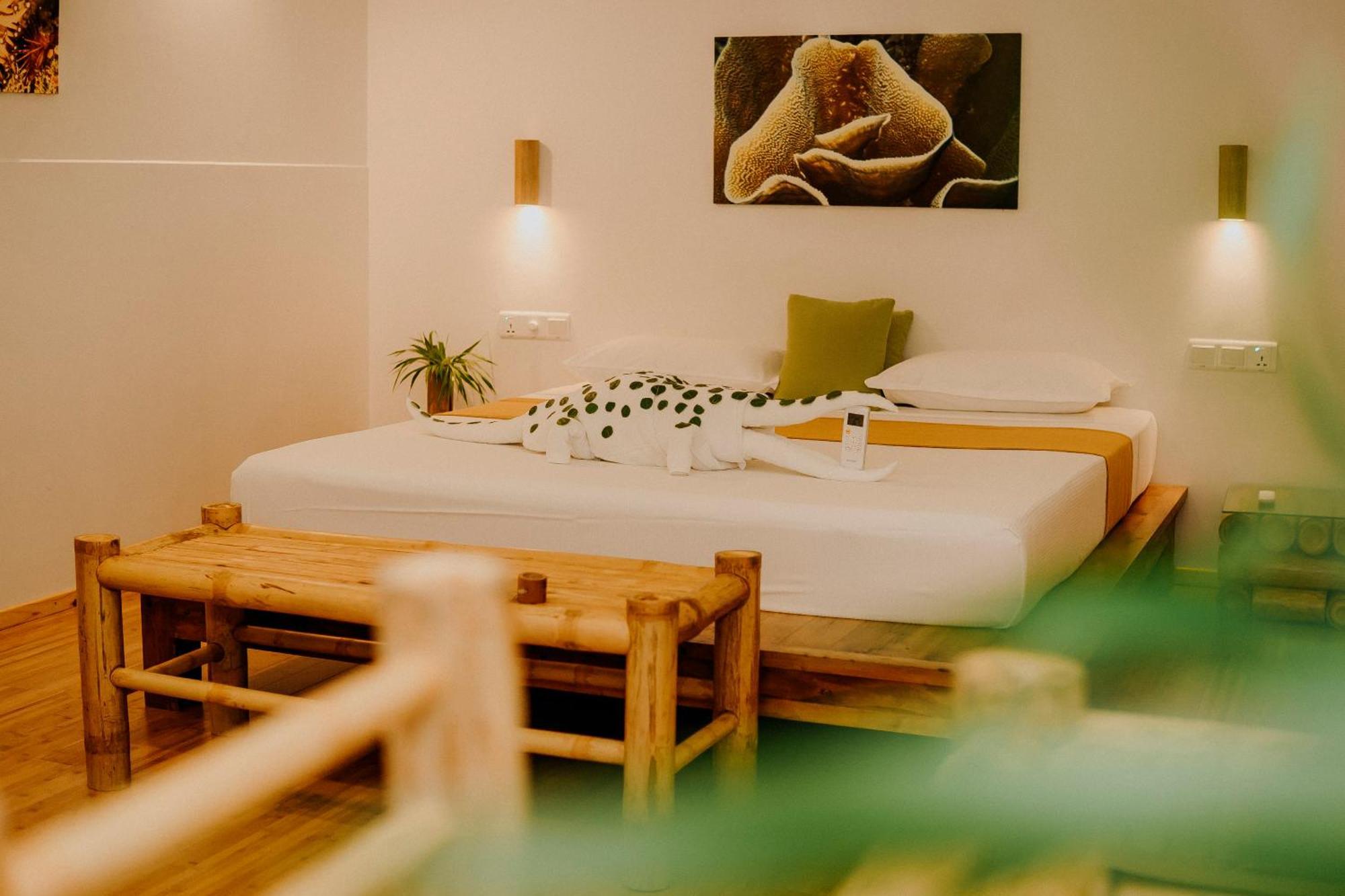 Ecoboo Maldives Hotel Thinadhoo  Bagian luar foto